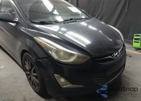 2016 Hyundai Elantra Se z USA, uszkodzony, nr VIN 5NPDH4AE8GH754899